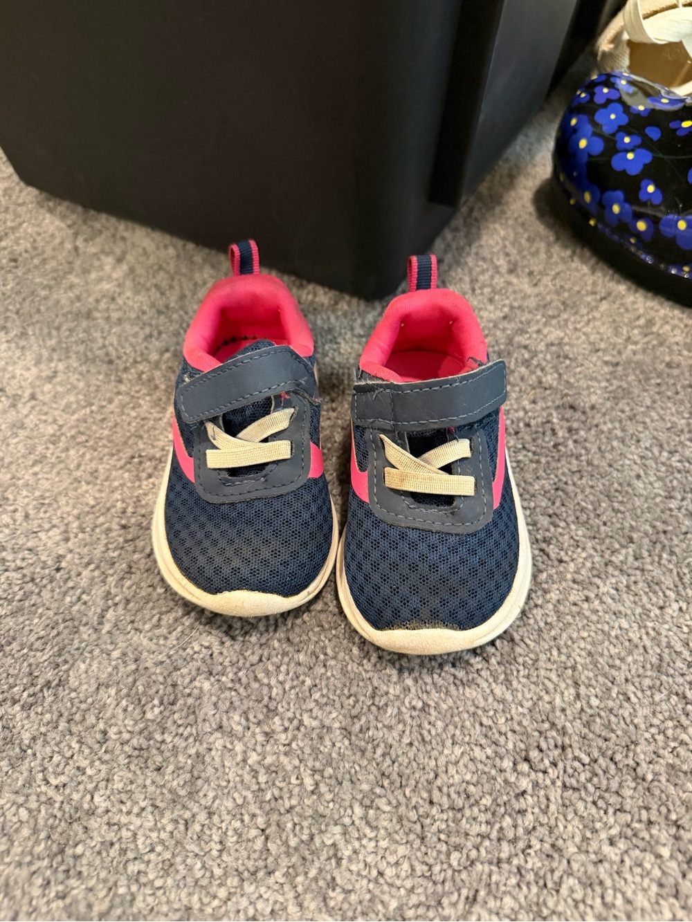 Toddler Navy and Pink Lightweight Athletic Sneakers
